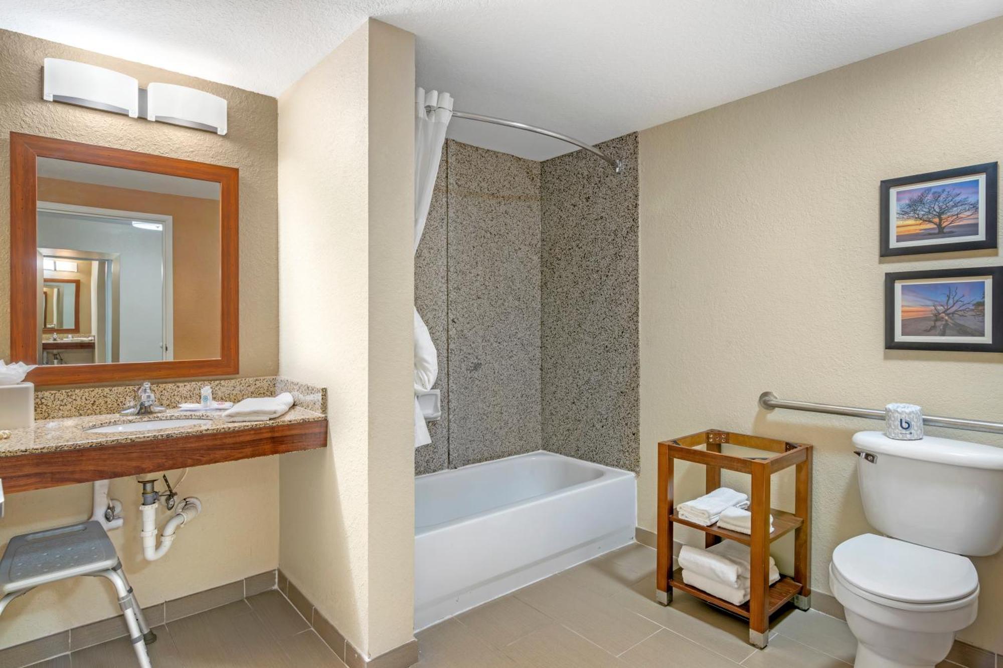 Comfort Suites Brunswick Kültér fotó