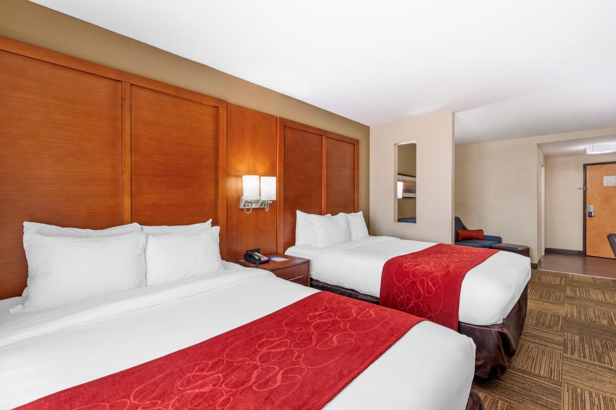 Comfort Suites Brunswick Kültér fotó
